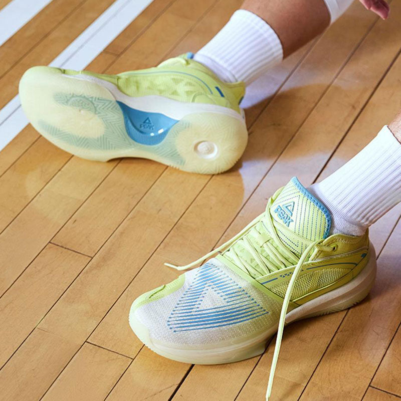 PEAK Basketball Shoes For Women ET31778A
